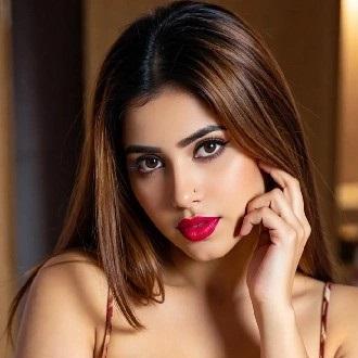 Zoya Khan